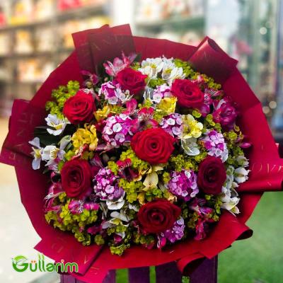 7 Ədəd Qırmızı Qızılgül və Rəngarəng Alstromeriya Buketi