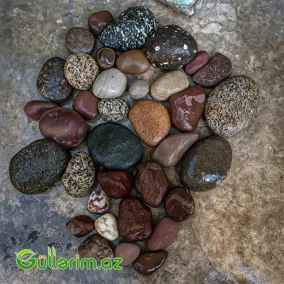 Təbii çay daşları ()Cay dasi)