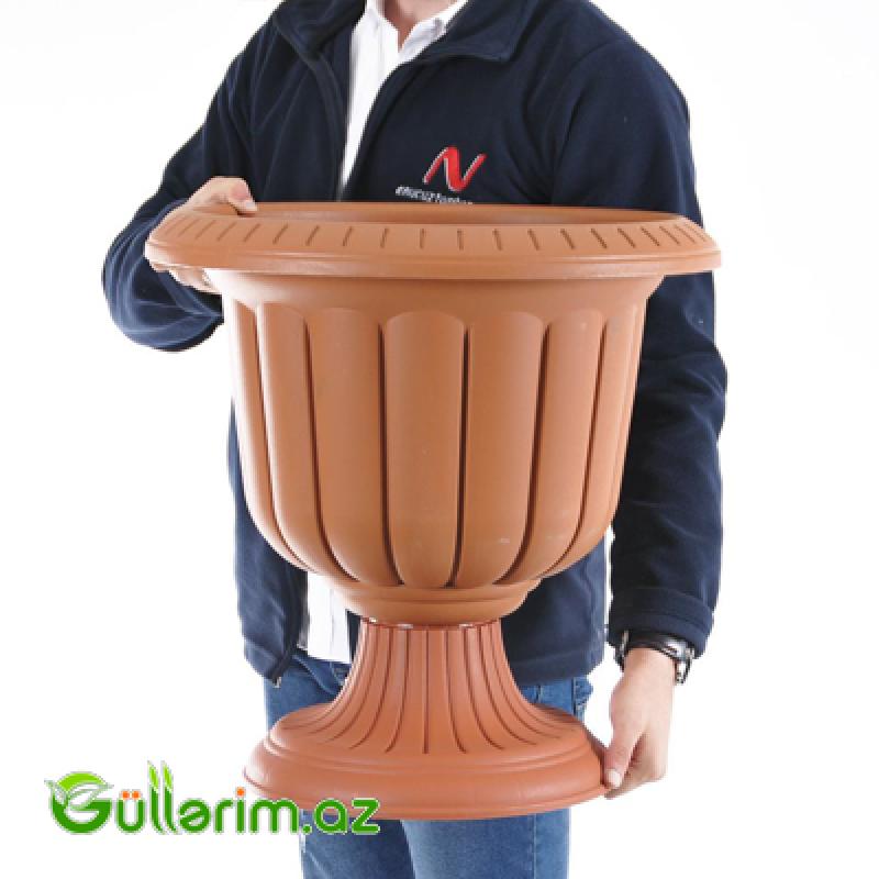 Ayaqlı Plastik Dibçək