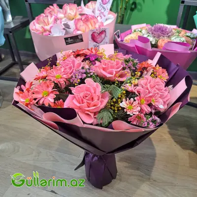 Gül Buketi (Çəhrayı Qızılgüllər)